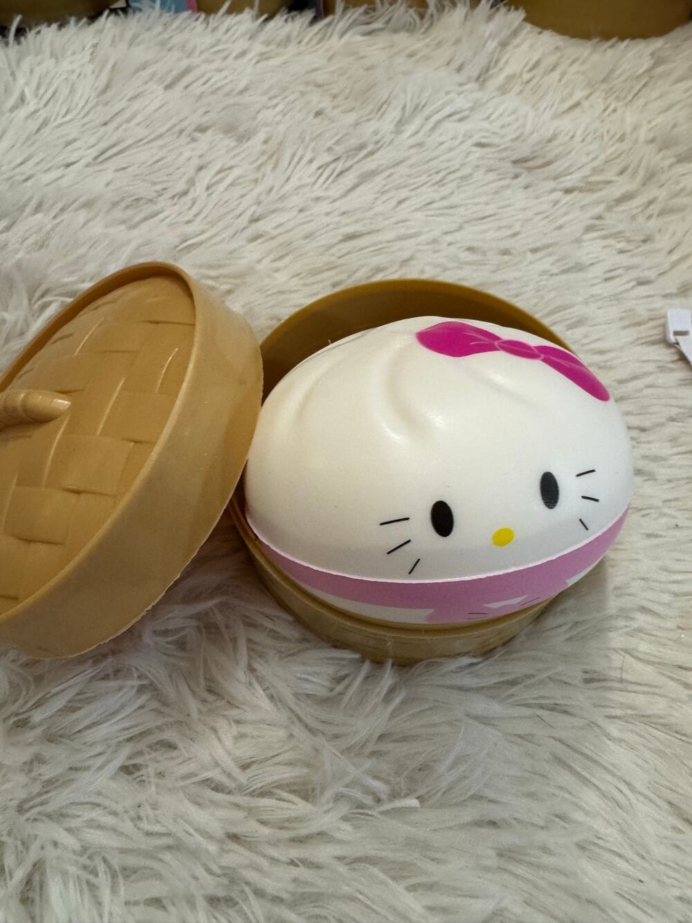 Hello Kitty foam squishy dumpling slow rebound with pink bow and pink ribbon